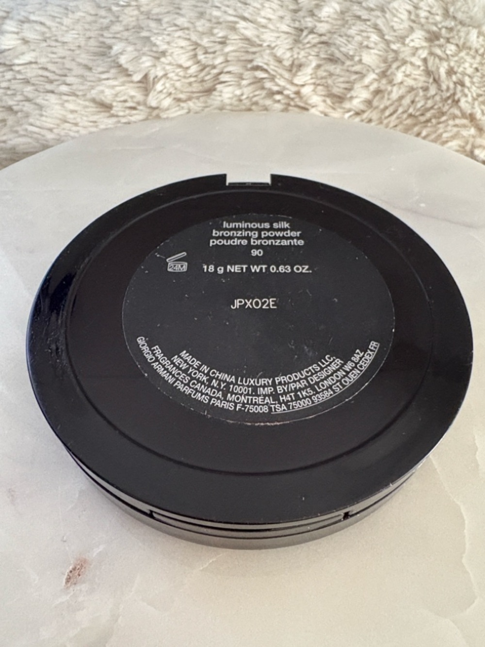 Giorgio Armani Luminous Silk Bronzer 90 - Picture 3 of 3
